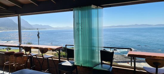 SkyBar Hermanus showcase 1