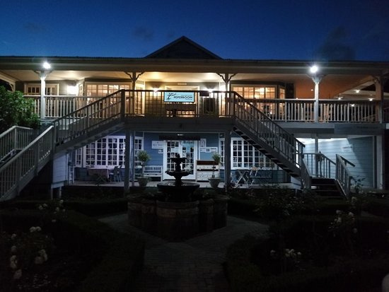 Peperboom Restaurant, Gin & Wine Boutique