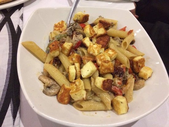 Donatella's restaurant showcase 1