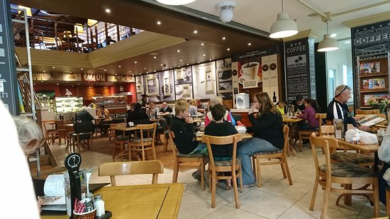 Mugg & Bean Walmer Park showcase 1