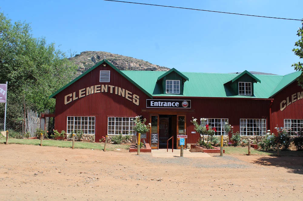 Clementines Restaurant & Bar Clarens showcase 1