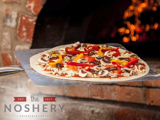 the Noshery Pizzeria & Deli @ Redberry Farm