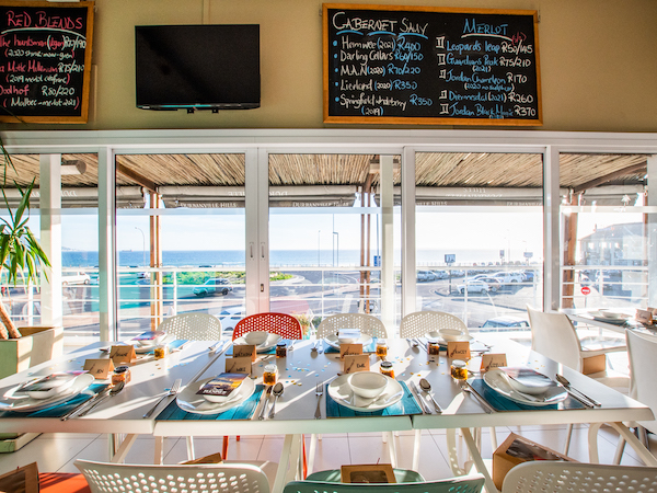 Catch 22 Beachside Grille and Bar