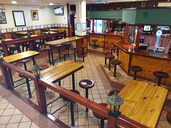 Lord Montague Pub & Restaurant