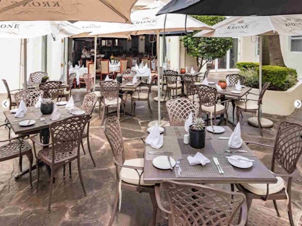 Milner's Restaurant at Sunnyside Park Hotel