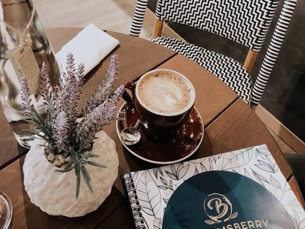 Bloomsberry Café