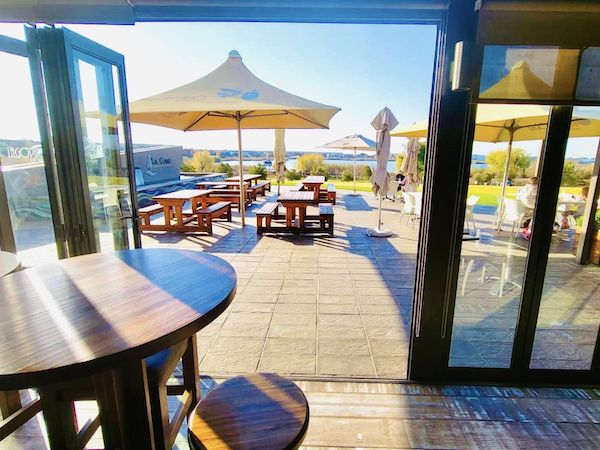 Lago Puccini Cafe & Lounge