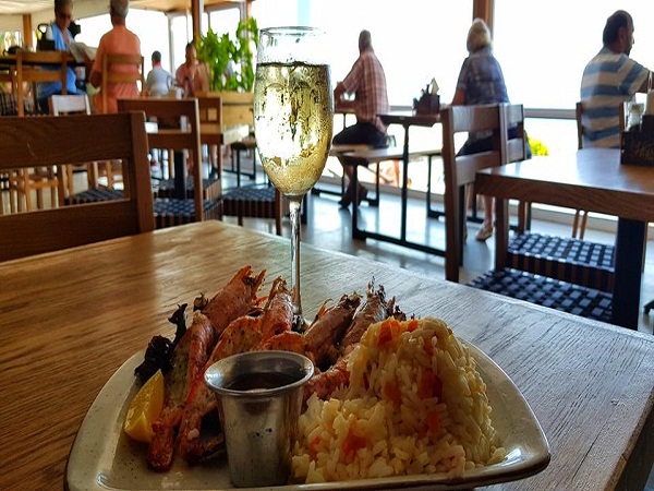 Hops Restaurant & Bar Ballito showcase 1