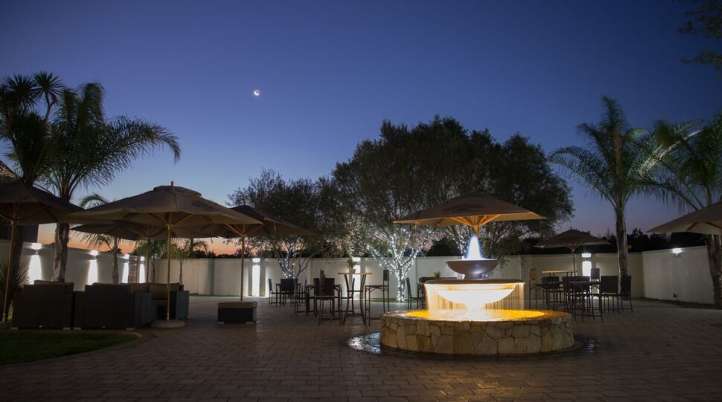 Africanos Restaurant and Sushi Bar