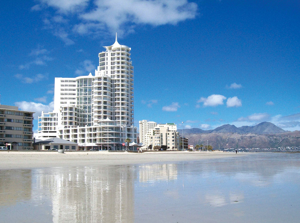Chi-Chi's Beach Retreats & Spa Strand South Africa showcase 1