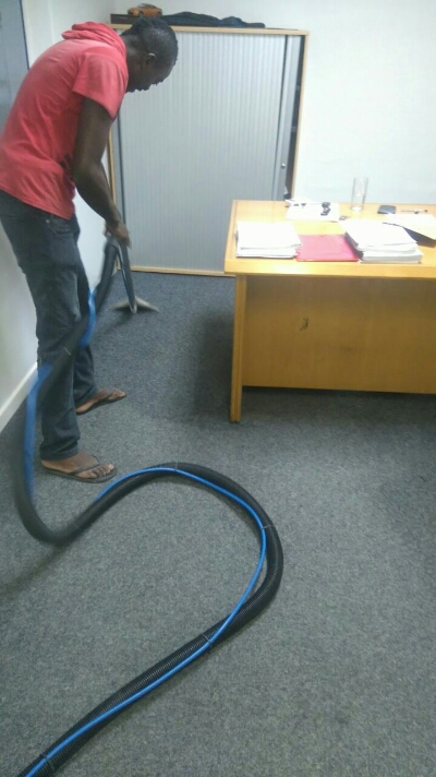 Random carpet cleaning services showcase 1