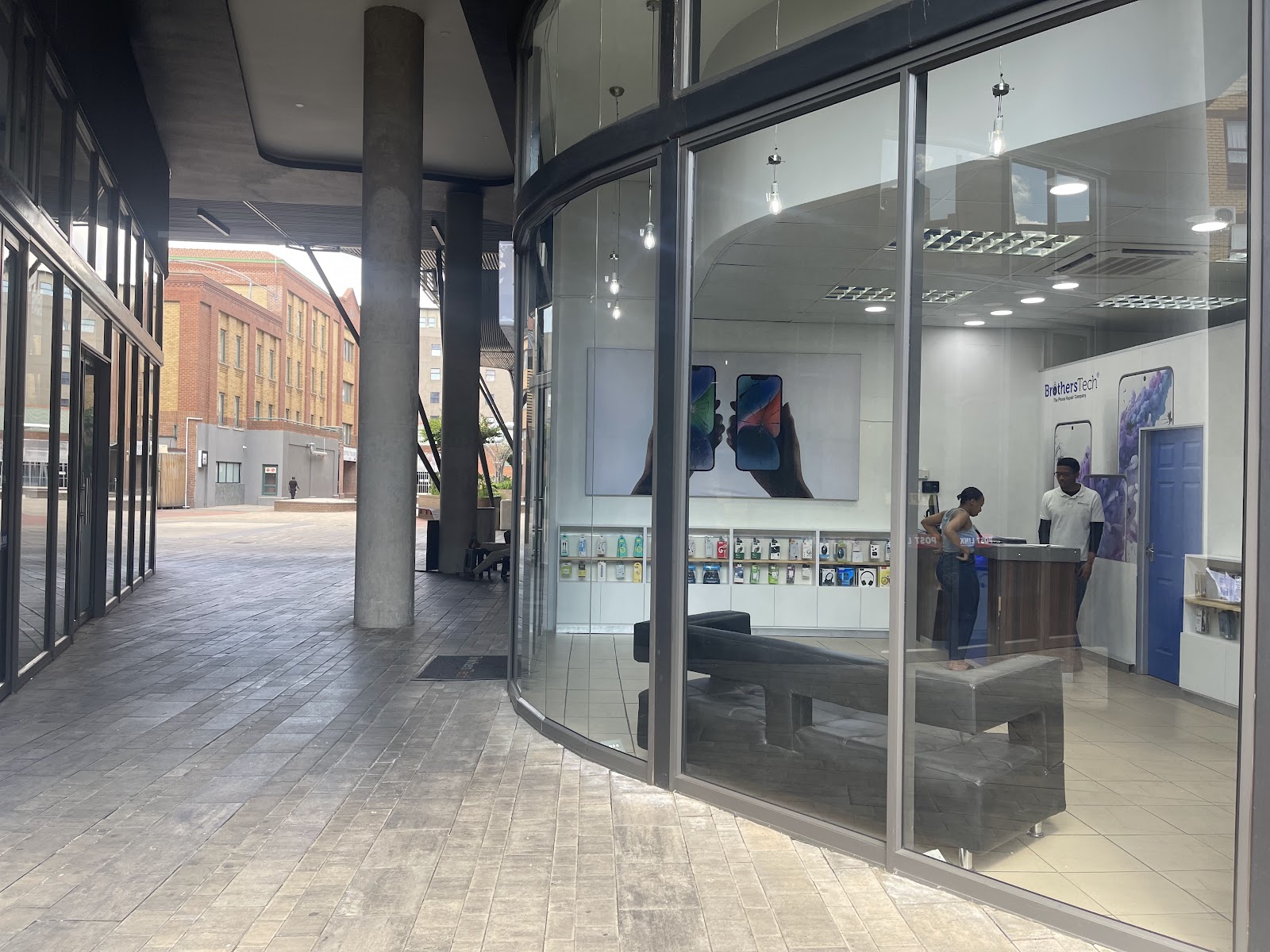 Brothers Tech - The Phone Repair Company in Hatfield