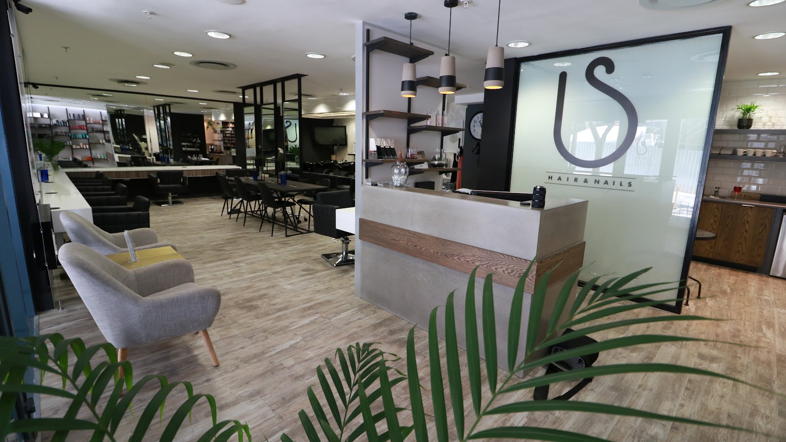 UrbanSass Hair Salon showcase 1