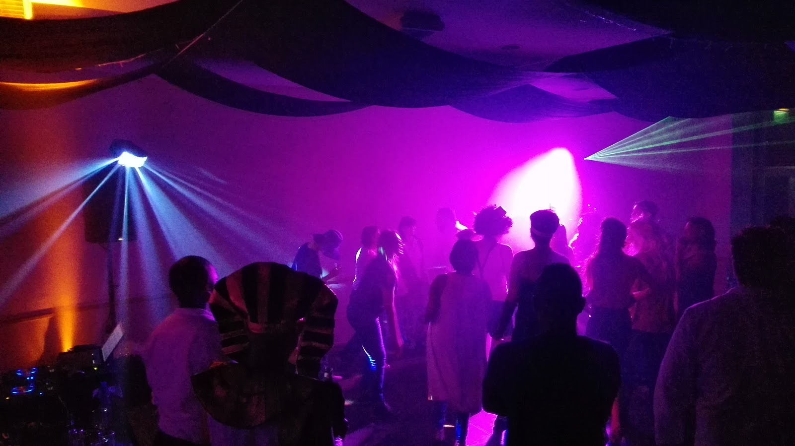 Entertainment Today showcase 1