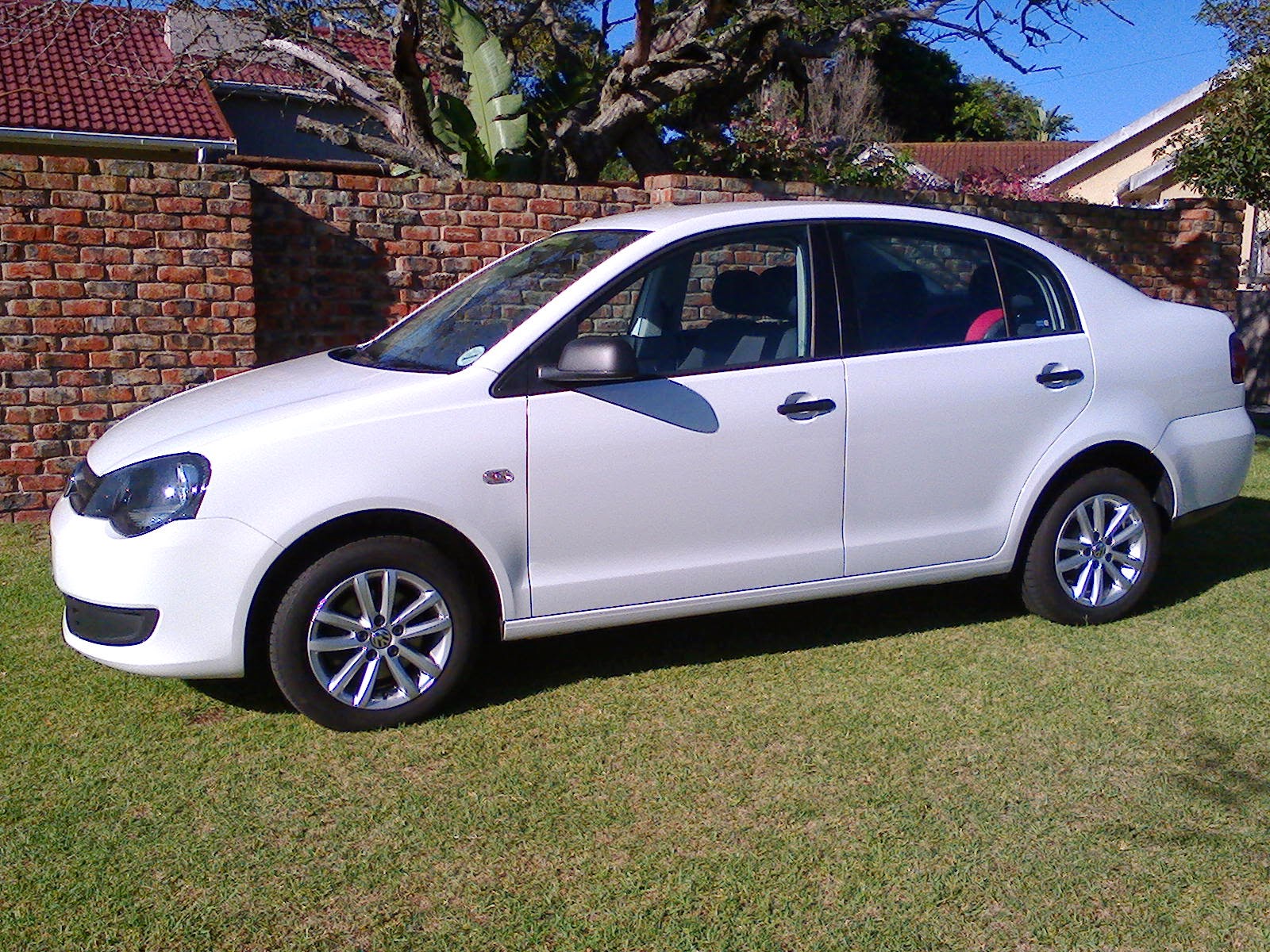 Di's Car Hire showcase 1