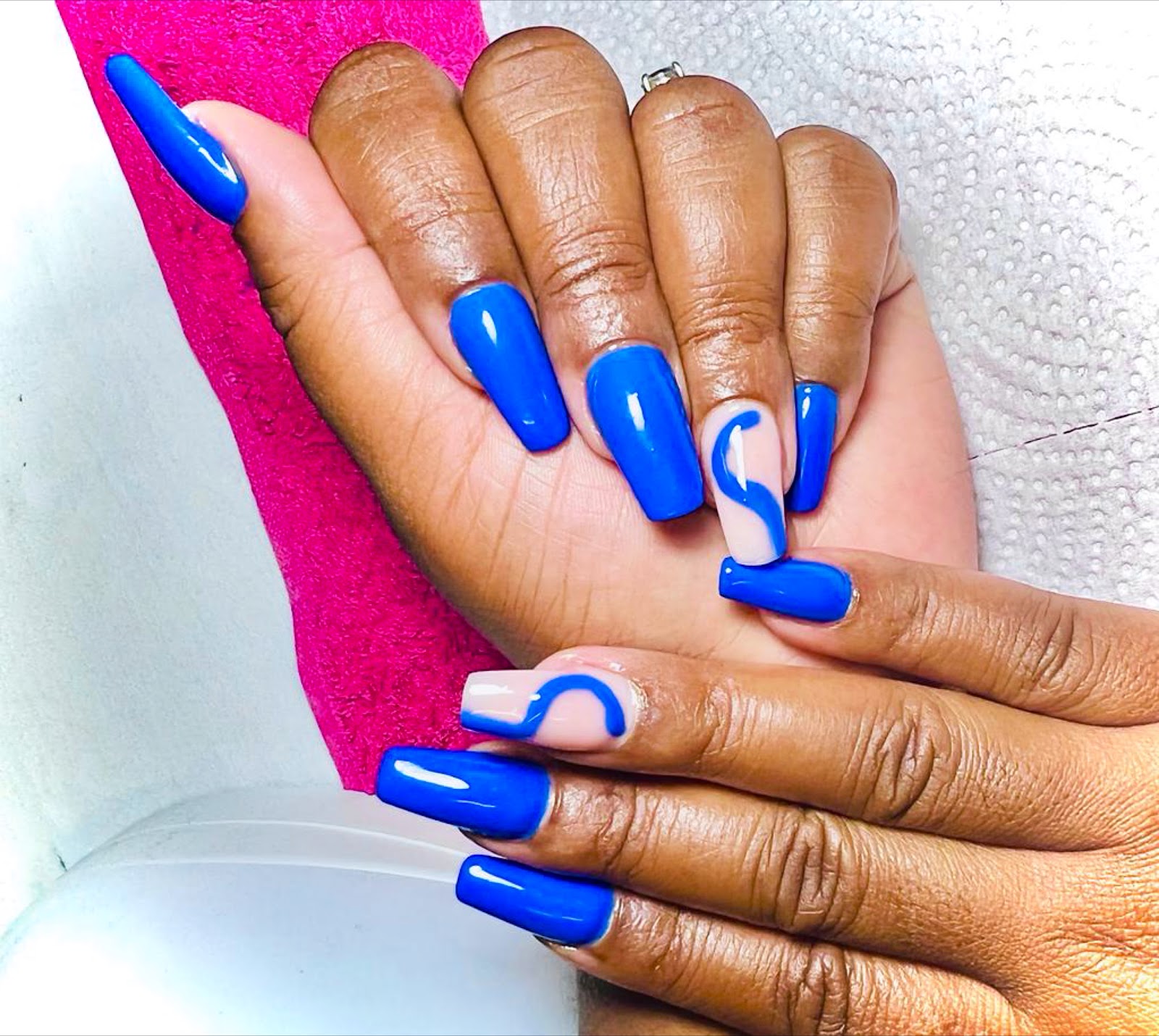 Happy Nails and Beauty Bar showcase 1