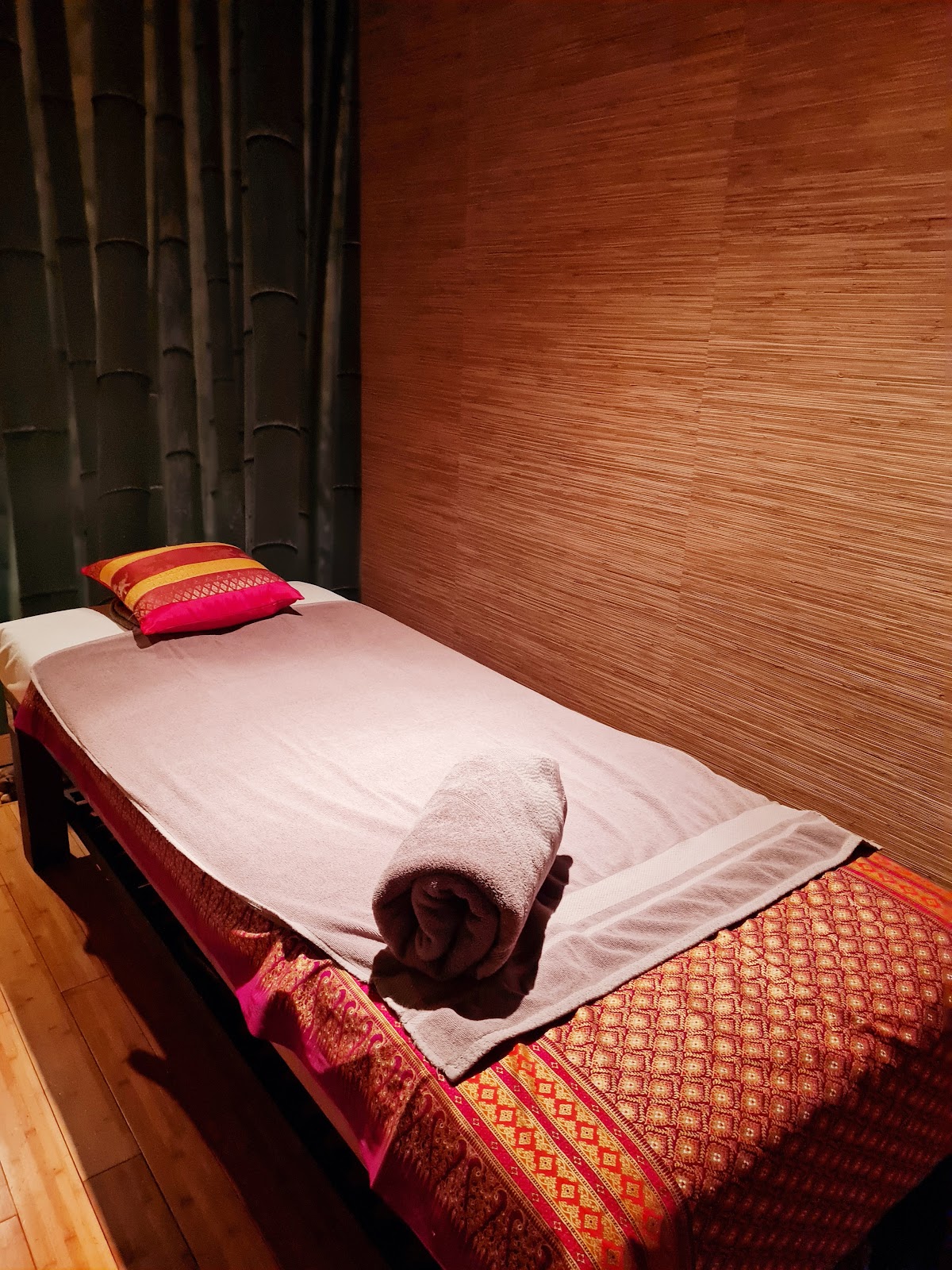 Reflexions Thai Yoga Massage showcase 1