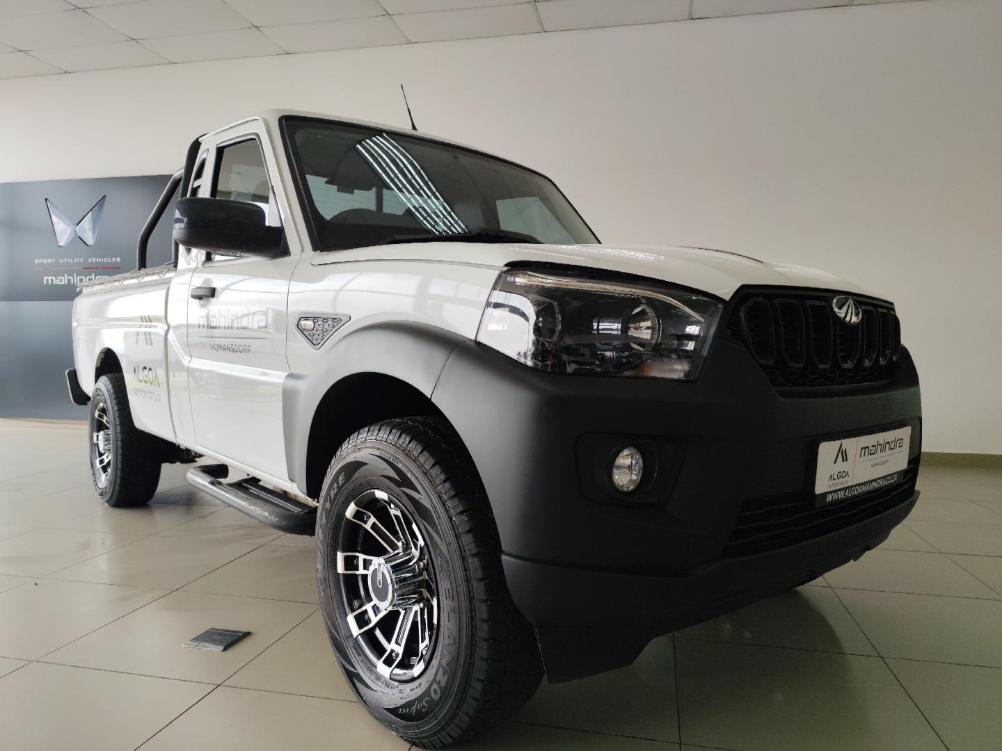 2025 Mahindra Pik-up