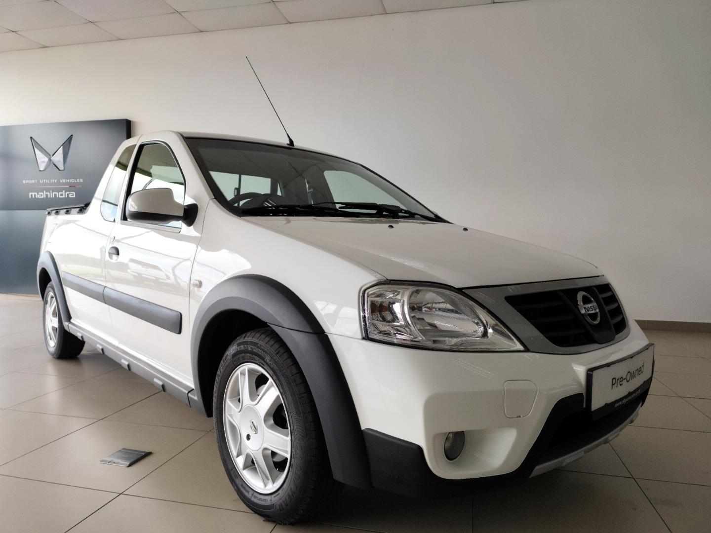 2012 Nissan NP200
